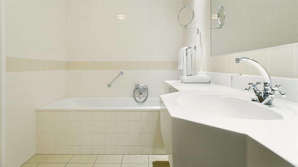 Hampshire Hotel - Newport Huizen Luaran gambar