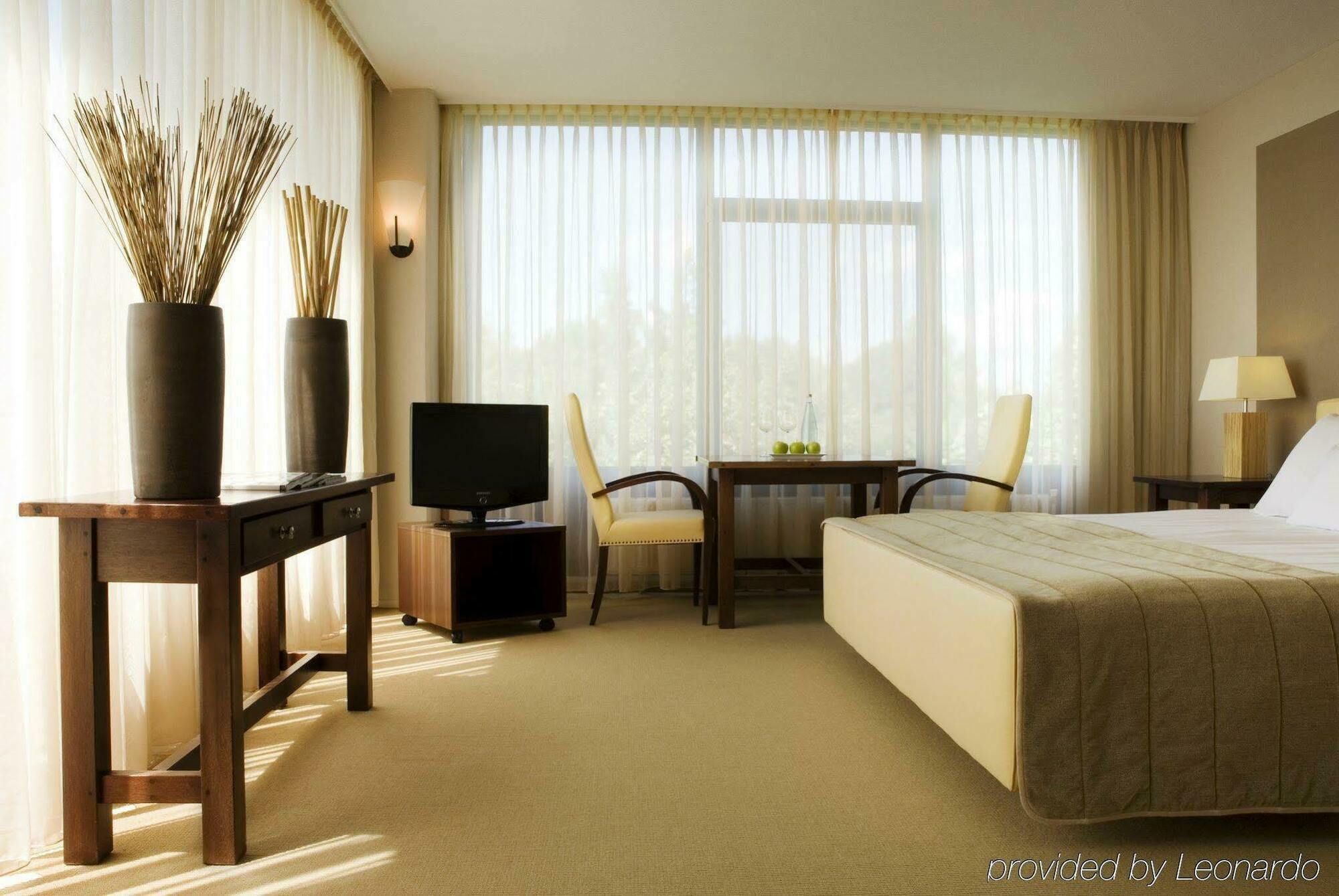 Hampshire Hotel - Newport Huizen Bilik gambar